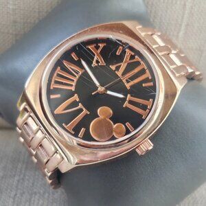 Accutime Disney Wristwatch Rose Gold Tone Analog Quartz Minnie Mouse Wrist Watch